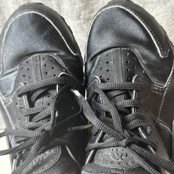 Nike Women's Air Huarache 634835-012 Black Running Shoes Sneakers Size 6.5 - Picture 15 of 16